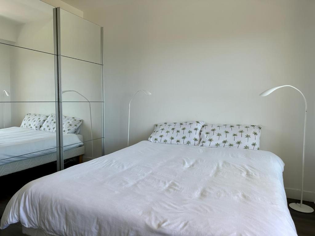 Bel Appartement Avec Vue Mer Villeneuve-Loubet Εξωτερικό φωτογραφία
